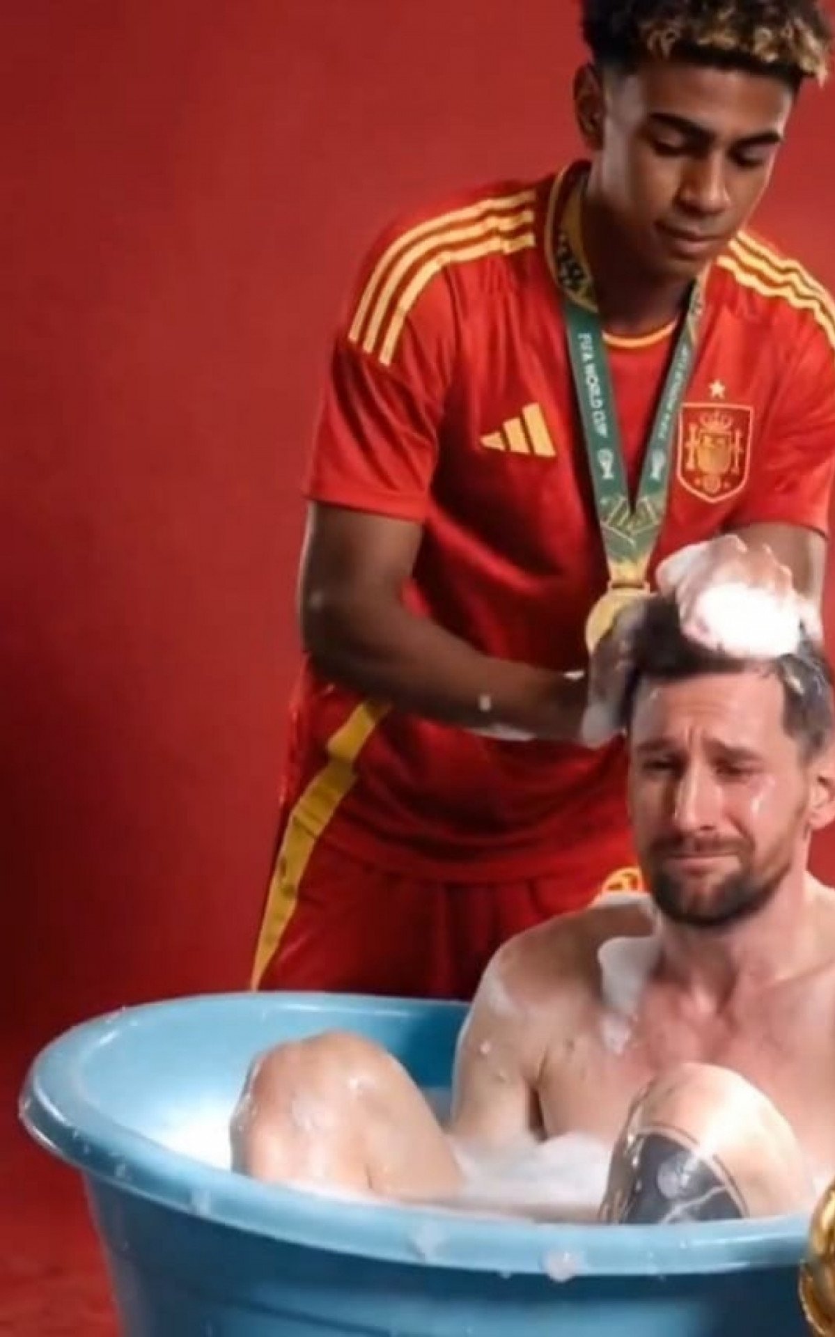 Bora comemorar a derrota da Argentina